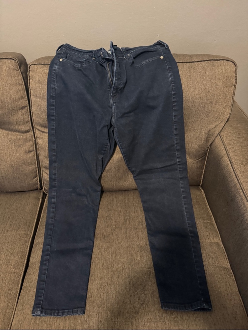 Banana Republic Women's Slim Jeans in Dark Blue